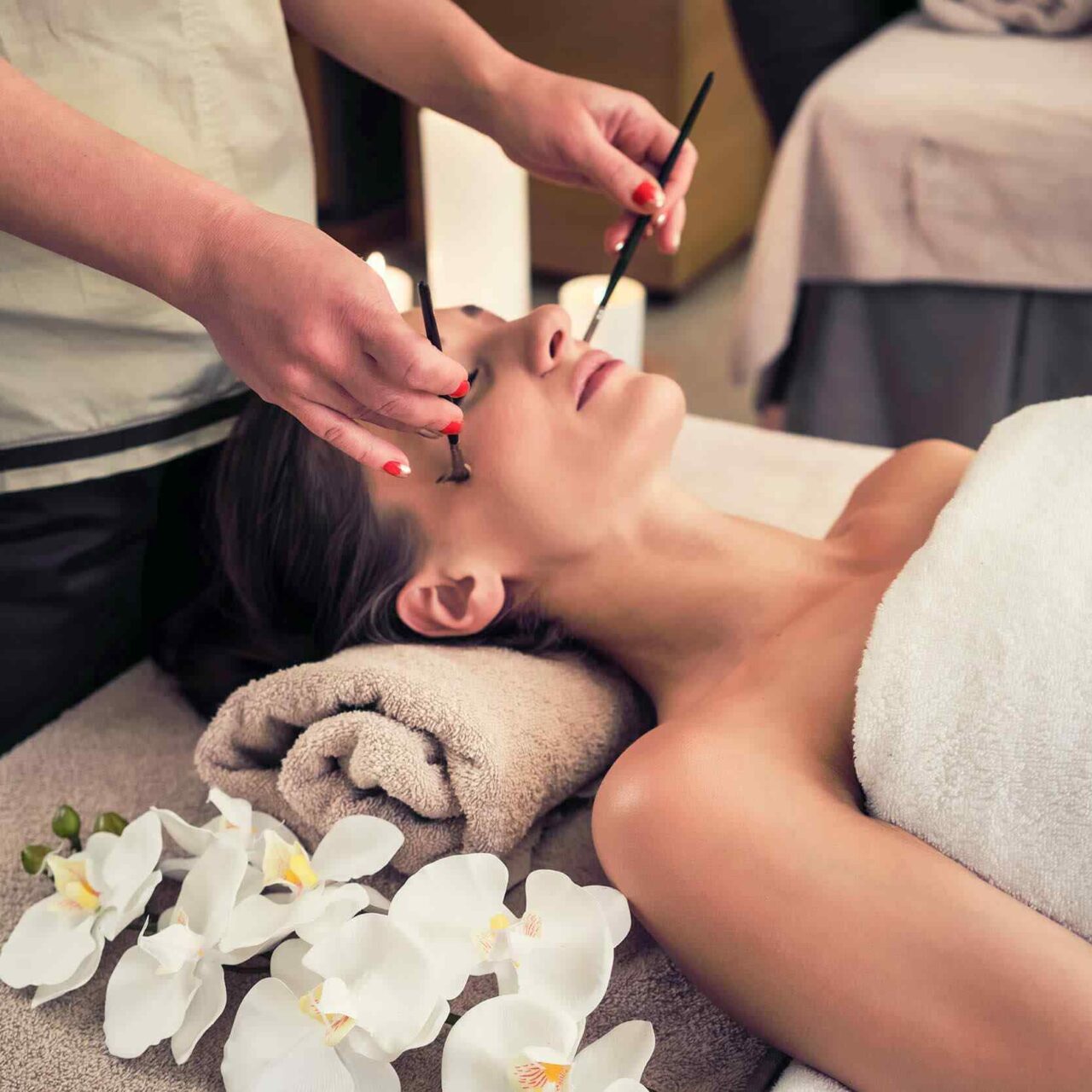https://hairbellagio.com/wp-content/uploads/2018/10/spa-treatment-11-1280x1280.jpg